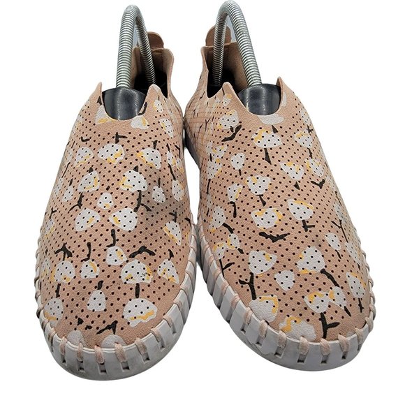 Ilse Jacobsen Tulip 139 Adobe Rose Fabric Perforated Slip On Sneakers Womens 11 - Picture 2 of 12